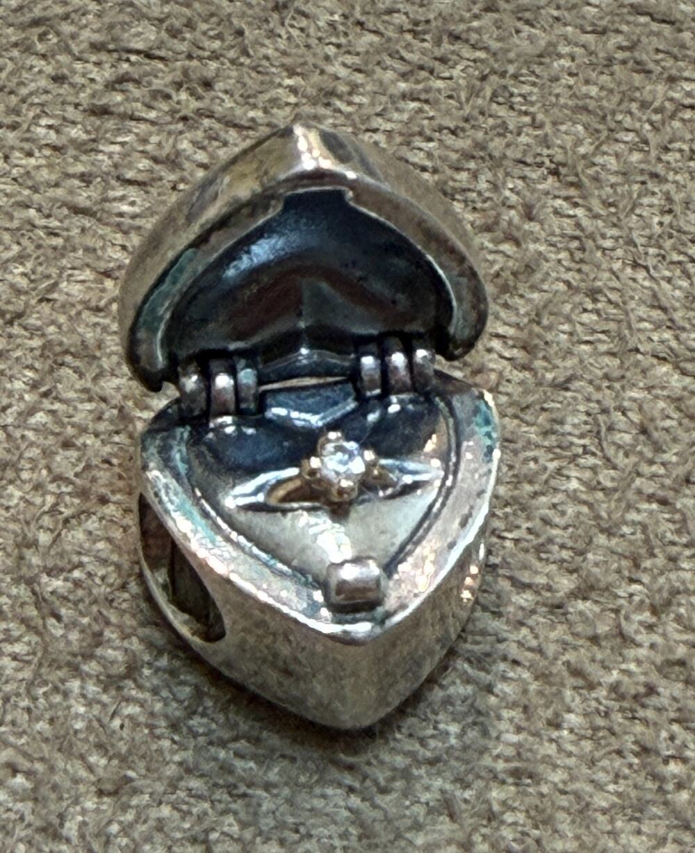 Pandora Gift From the Heart Charm Sterling Silver 14K Ring Box #791247 Pre Owned